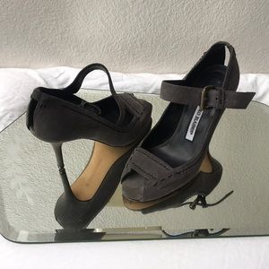 Authentic Manolo Blahnik heels!